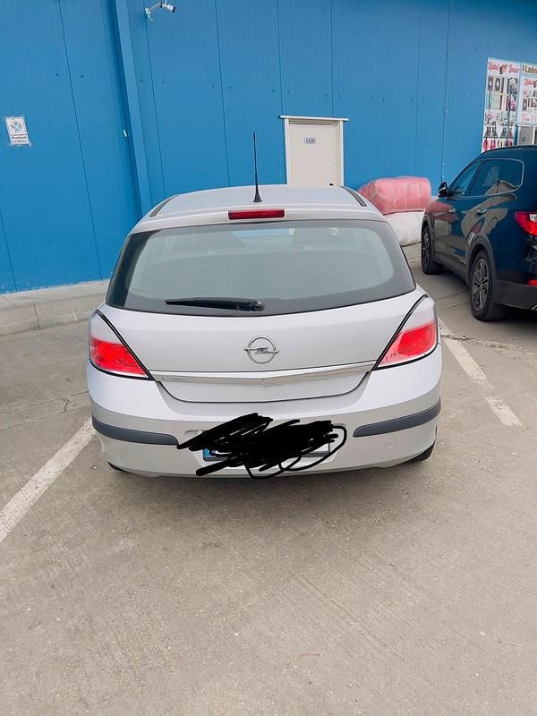 Gebraucht Opel Astra 2005 Silber Limousine