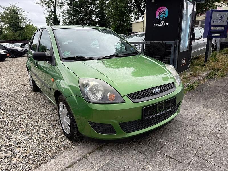 Grün Gebraucht 2007 Ford Fiesta Fun X Kleinwagen | 1.699 € (Fairer Preis) - Bild 1/4