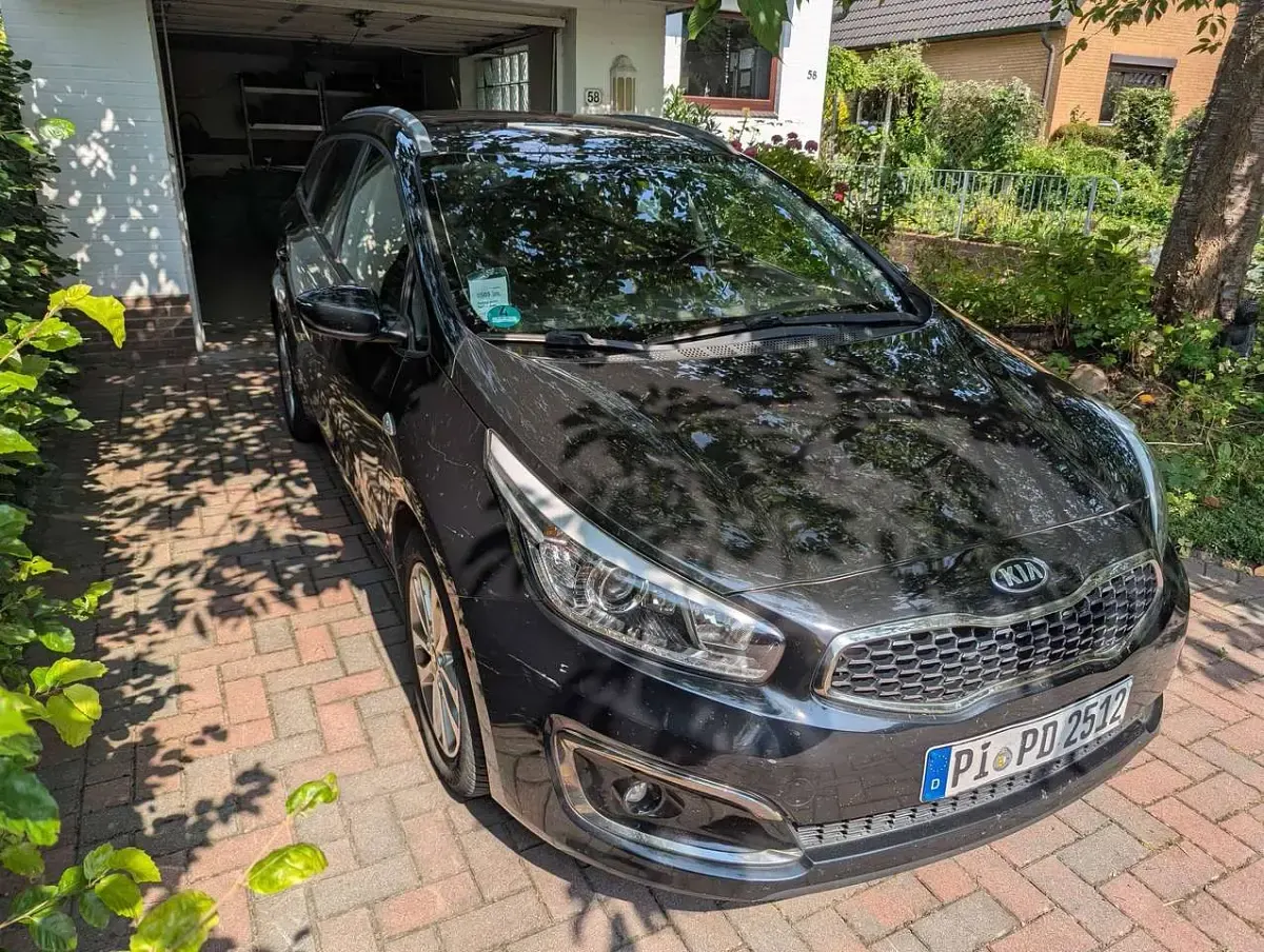 Gebraucht Kia Ceed Sportswagon Edition 7 99 PS (72 kW) 2018 Schwarz Kombi