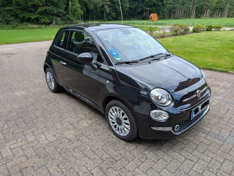 Schwarz Gebraucht 2018 Fiat 500 Lounge Kleinwagen | 9.800 € (Fairer Preis) - Bild 1/4