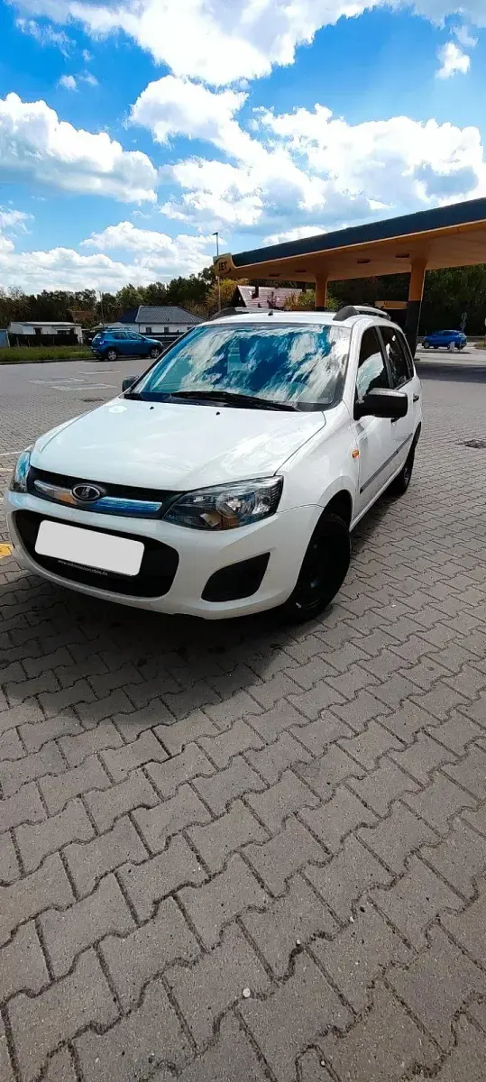 Gebraucht Lada Kalina 87 PS (63 kW) 2016 Weiß Kombi
