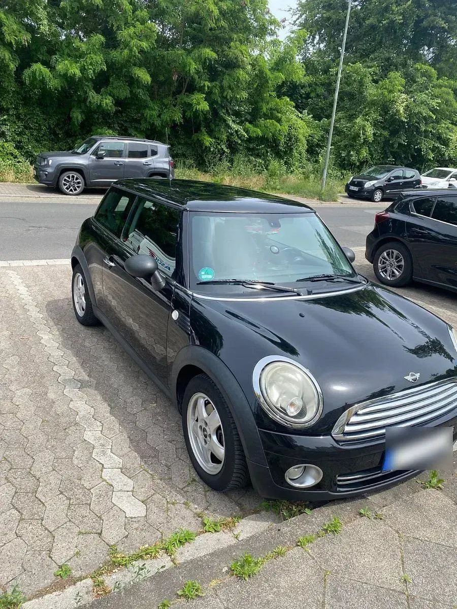 Gebraucht Mini ONE 95 PS (69 kW) 2009 Schwarz Kleinwagen