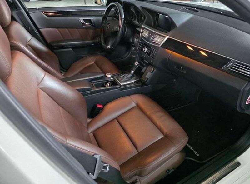 Second-hand Mercedes E250 204 CP (150 kW) 2010 Alb Break