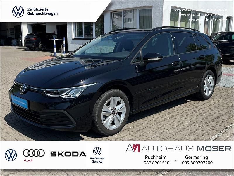 Deep black perleffekt Gebraucht 2022 VW Golf VIII Life Kombi | 20.380 € (Fairer Preis) - Bild 1/4