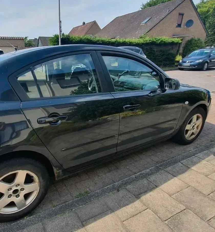 Gebraucht Mazda 3 105 PS (77 kW) 2005 Schwarz Limousine