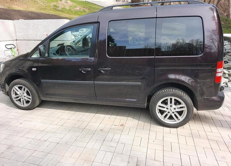 Gebraucht VW Caddy 102 PS (75 kW) 2012 Van / Kleinbus