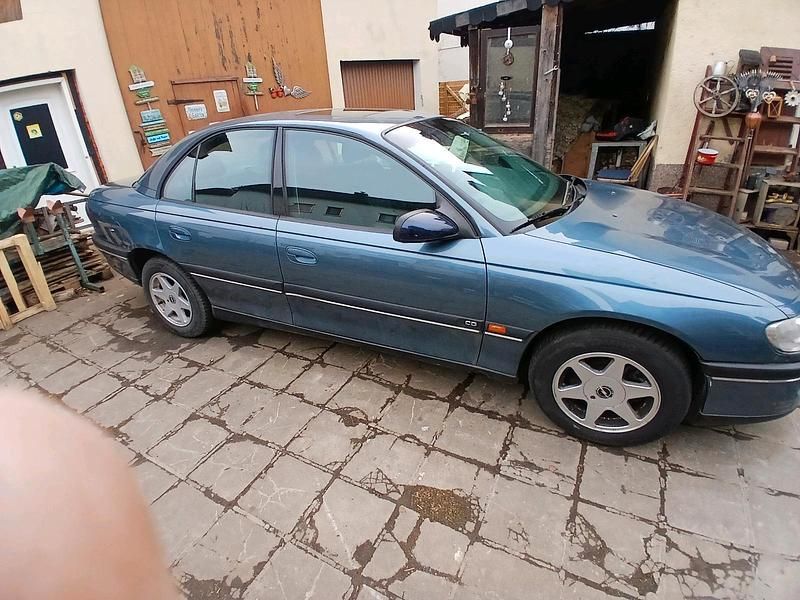 Gebraucht Opel Omega 1997 Blau Limousine