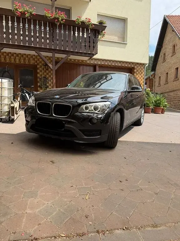 Gebraucht BMW X1 Sport Line 143 PS (105 kW) 2014 Schwarz SUV