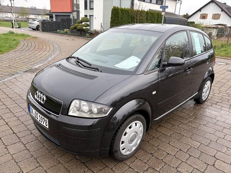 Second-hand Audi A2 75 CP (55 kW) 2001 Negru Hatchback