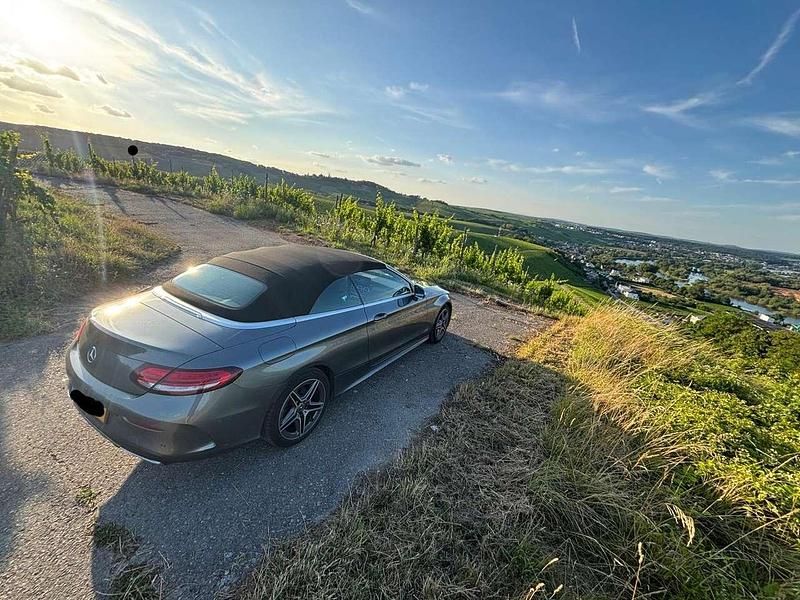 Gebraucht 2020 Mercedes C220 AMG line Cabrio | 31.000 € (Superpreis) - Bild 1/4