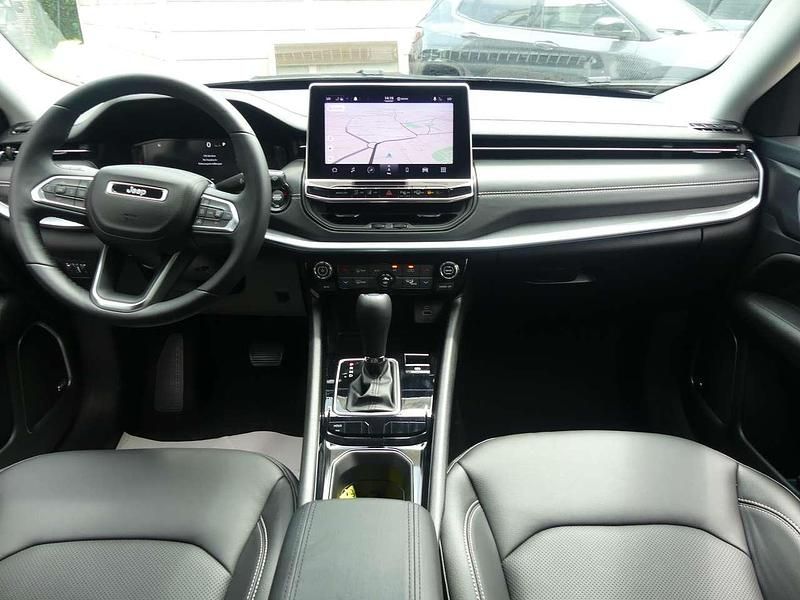 Gebraucht Jeep Compass 131 PS (96 kW) 2023 Black forest SUV