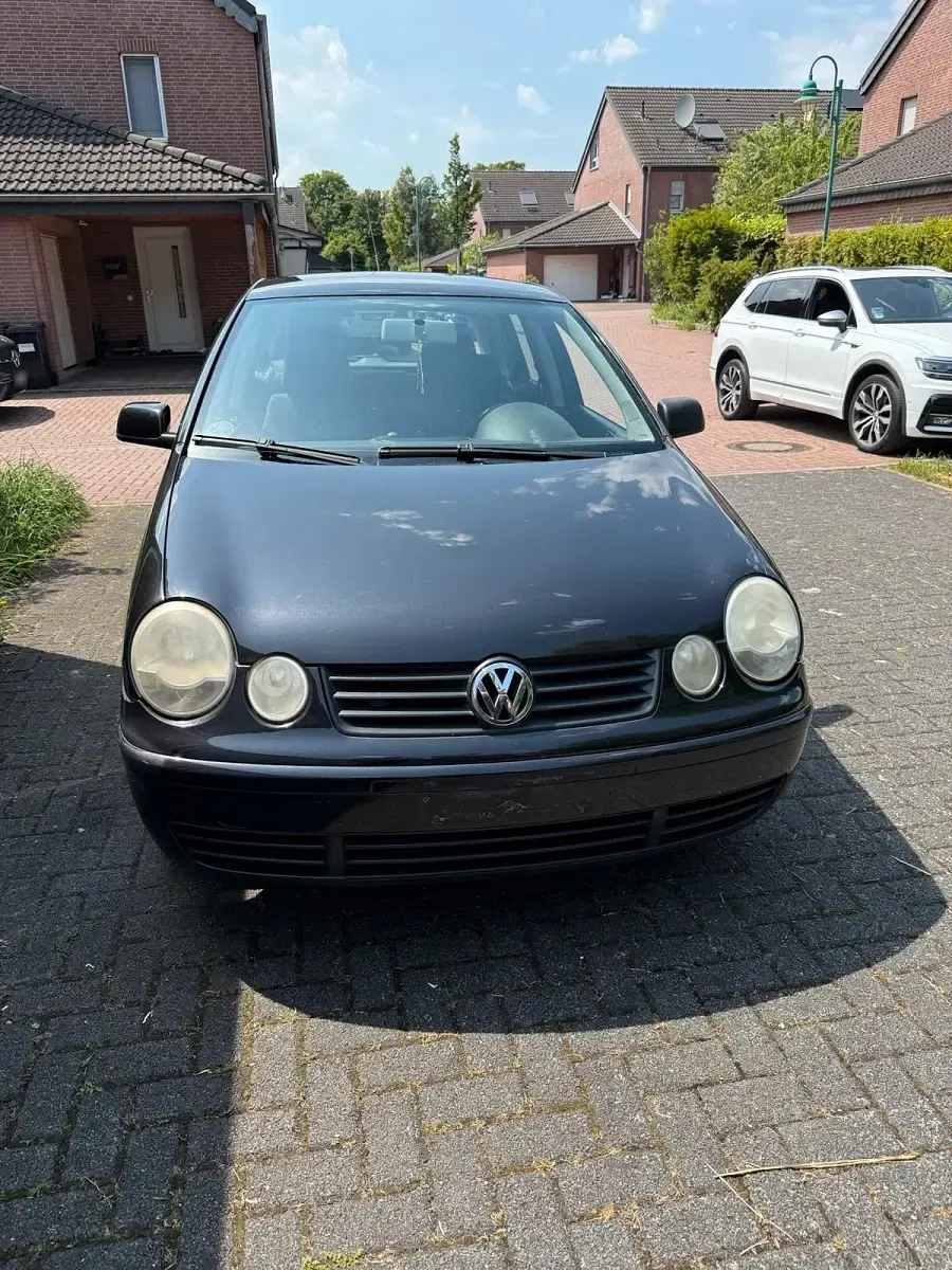 Gebraucht VW Polo 75 PS (55 kW) 2003 Schwarz Kleinwagen