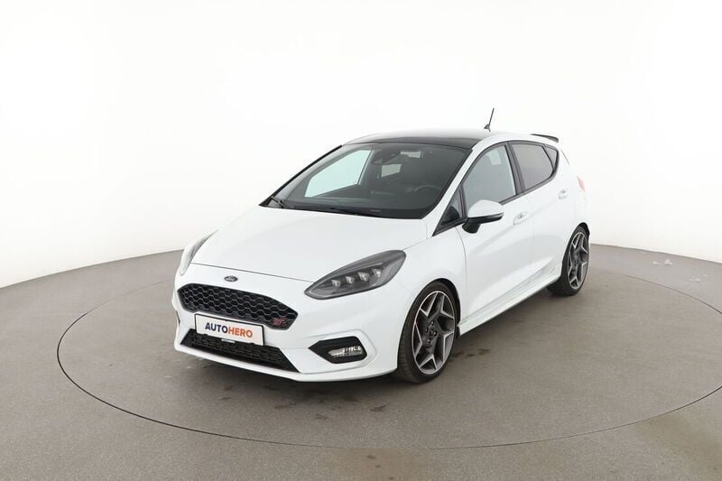 Weiß Gebraucht 2019 Ford Fiesta ST Kleinwagen | 17.200 € (Guter Preis) - Bild 1/4