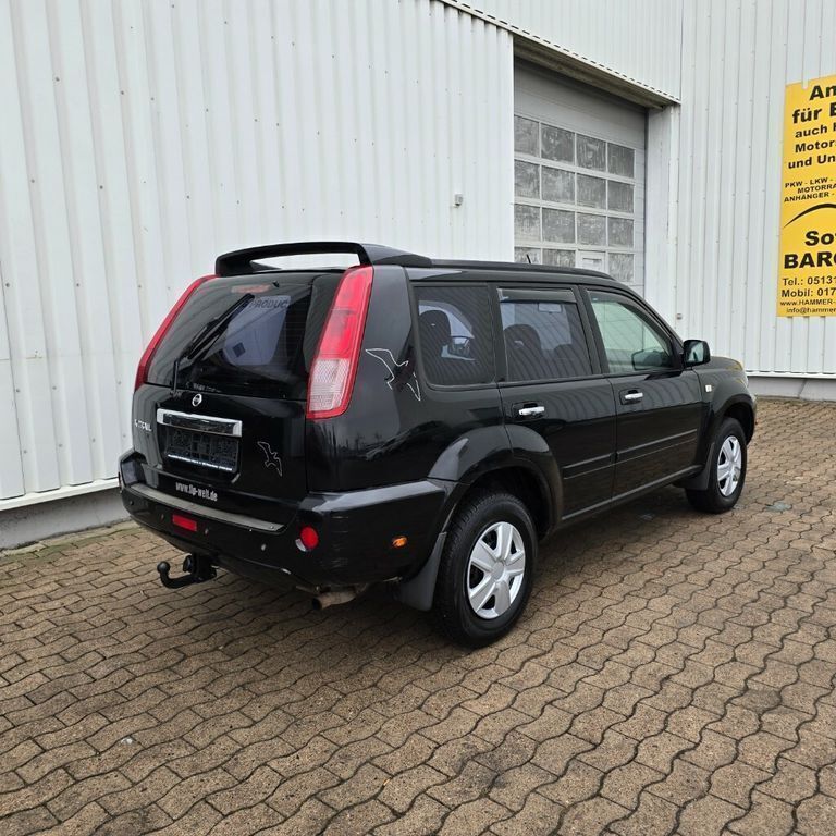 Schwarz Gebraucht 2004 Nissan X-Trail SUV | 2.300 € (Fairer Preis) - Bild 1/2