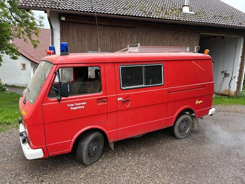 Rot Gebraucht 1987 VW LT Van / Kleinbus | 11.900 € - Bild 1/4