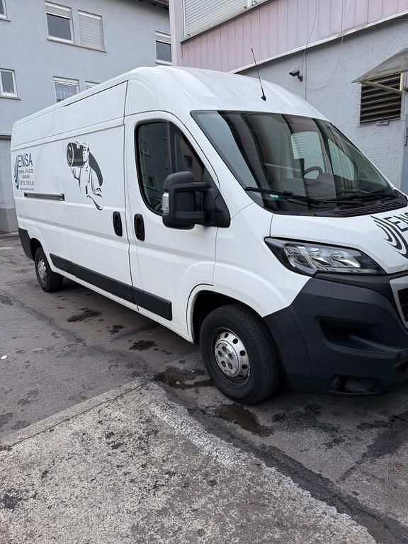 Gebraucht Peugeot Boxer 140 PS (102 kW) 2019 Weiß Van