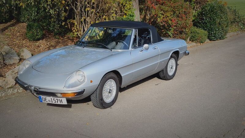 Gebraucht Alfa Romeo Spider 126 PS (92 kW) 1978 Silber Cabrio