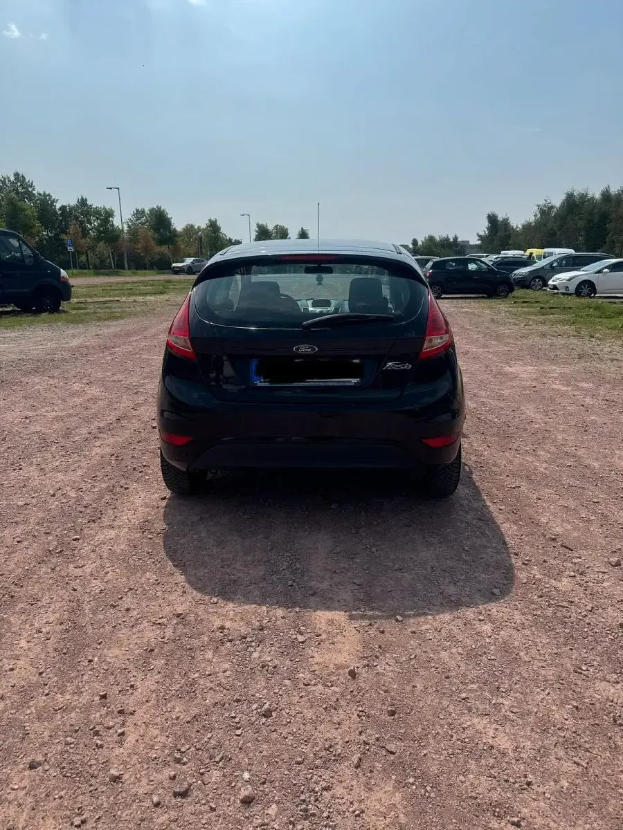 Gebraucht Ford Fiesta 60 PS (44 kW) 2009 Schwarz Kleinwagen
