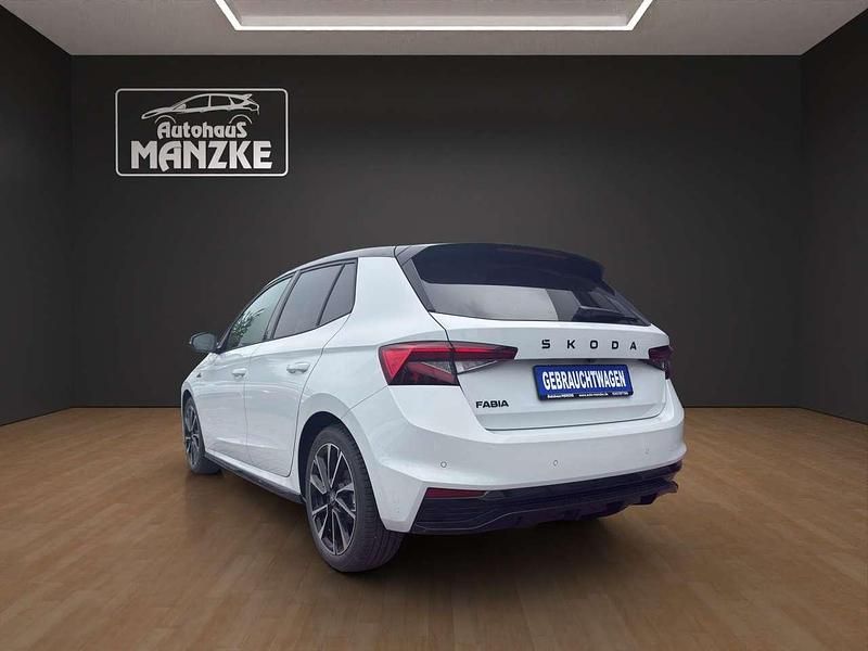 Gebraucht Skoda Fabia Monte Carlo 116 PS (85 kW) 2025 Moonweiss metallic Kleinwagen