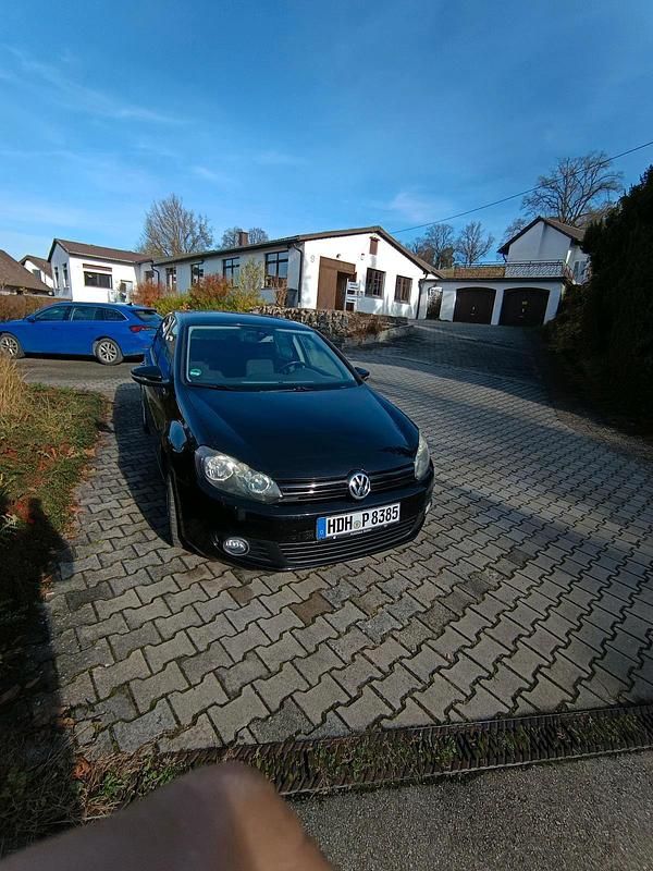 Schwarz Gebraucht 2010 VW Golf VI Kleinwagen | 3.800 € (Fairer Preis) - Bild 1/4