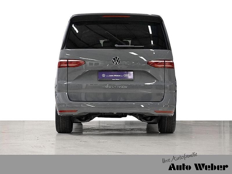 Neu VW Multivan Life 150 PS (110 kW) 2026 Grau Van / Kleinbus