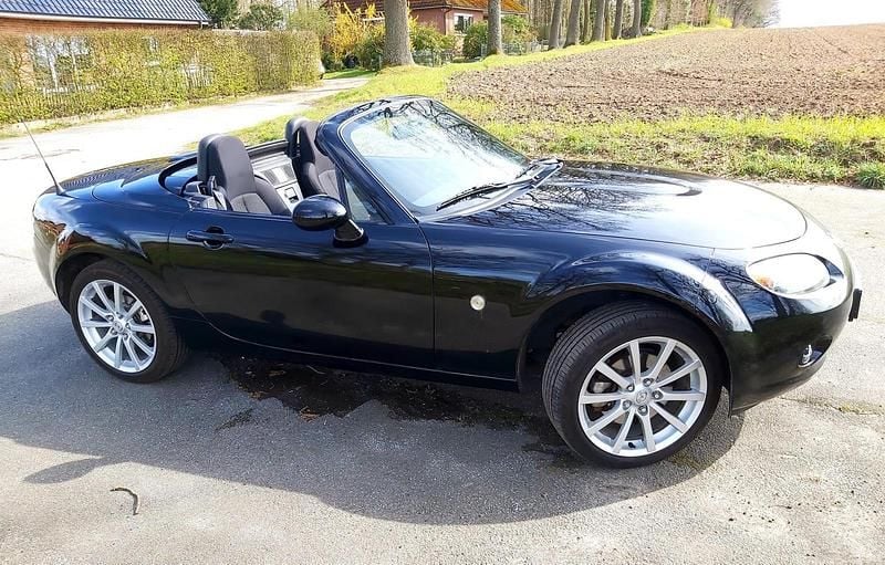 Używany Mazda MX5 126 KM (92 kW) 2007 Czarny Kabriolet