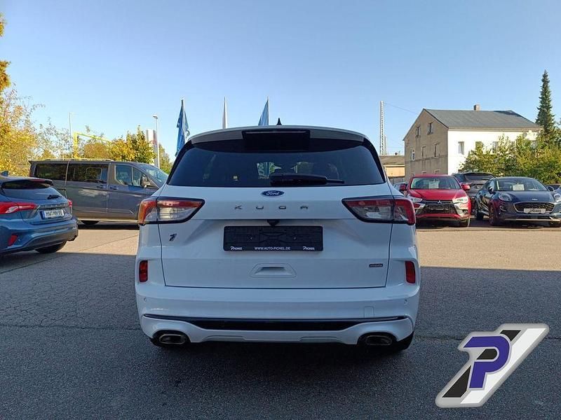Gebraucht Ford Kuga ST-Line 224 PS (164 kW) 2022 Weiß SUV