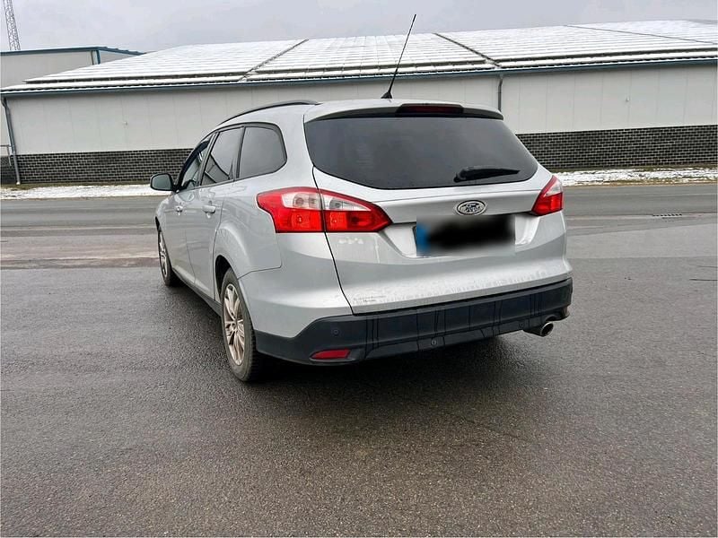 Gebraucht Ford Focus Titanium 150 PS (110 kW) 2012 Silber Kombi