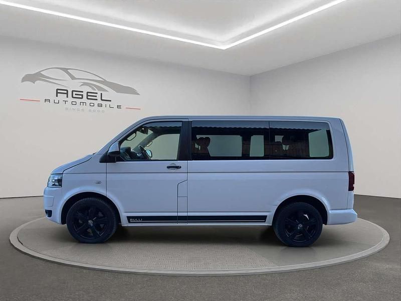 Gebraucht VW Multivan Edition 179 PS (131 kW) 2011 Candyweiß Van