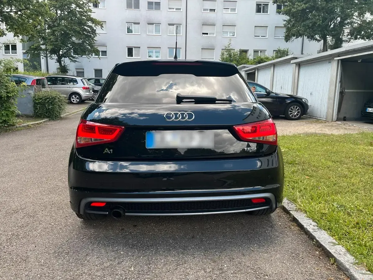 Gebraucht Audi A1 Sportback S-Line 86 PS (63 kW) 2014 Schwarz Kleinwagen