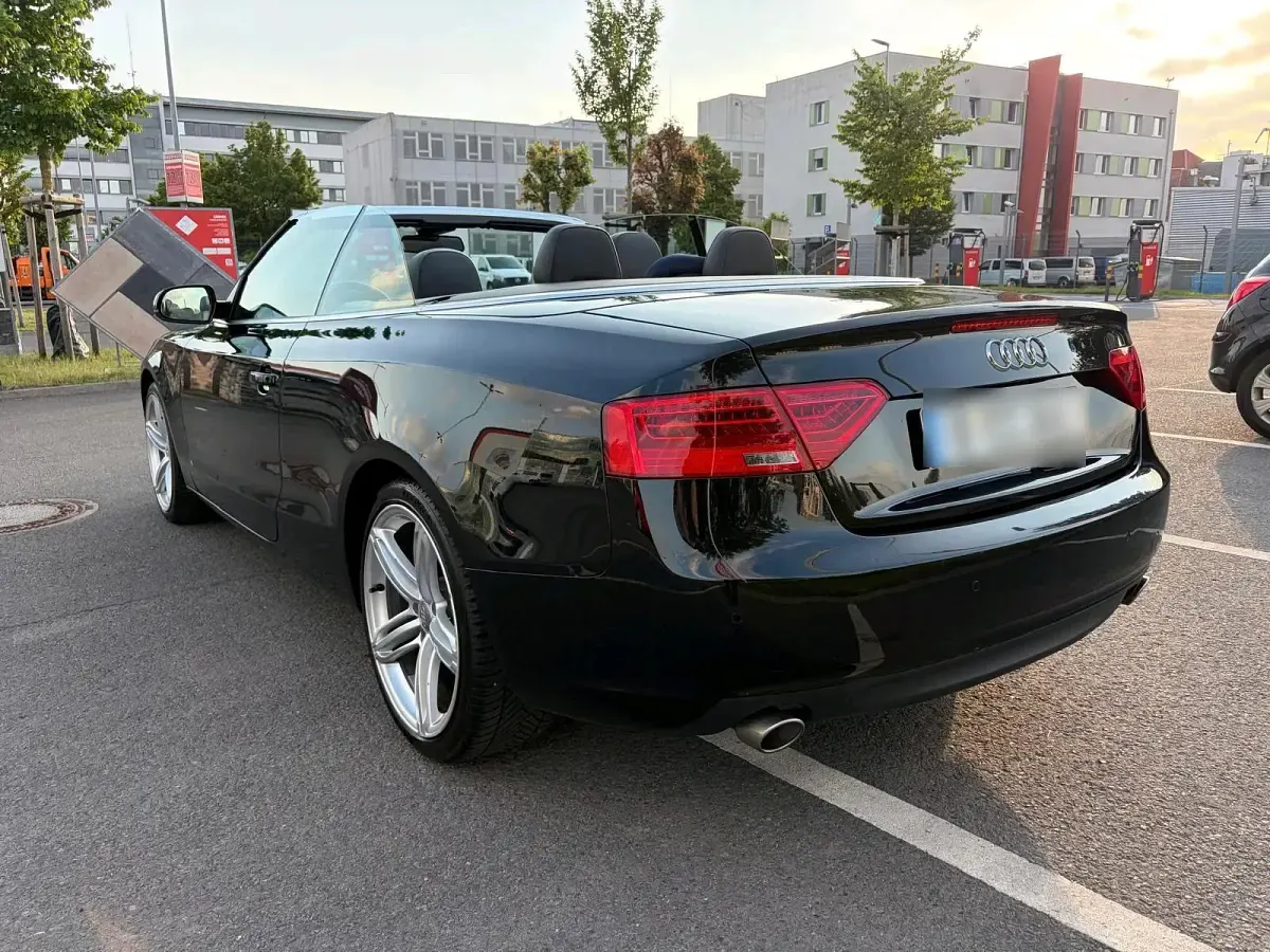 Gebraucht Audi A5 Cabriolet 204 PS (150 kW) 2012 Schwarz Cabrio