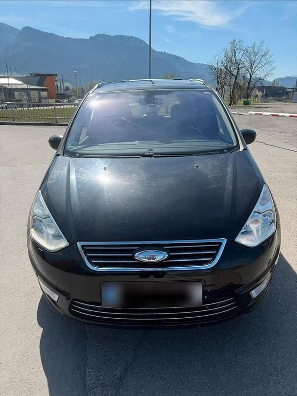 Gebraucht Ford Galaxy 163 PS (119 kW) 2010 Schwarz Van / Kleinbus