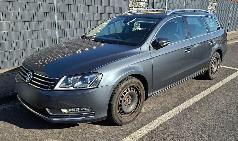 Gebraucht VW Passat Comfortline 177 PS (130 kW) 2014 Grau Kombi