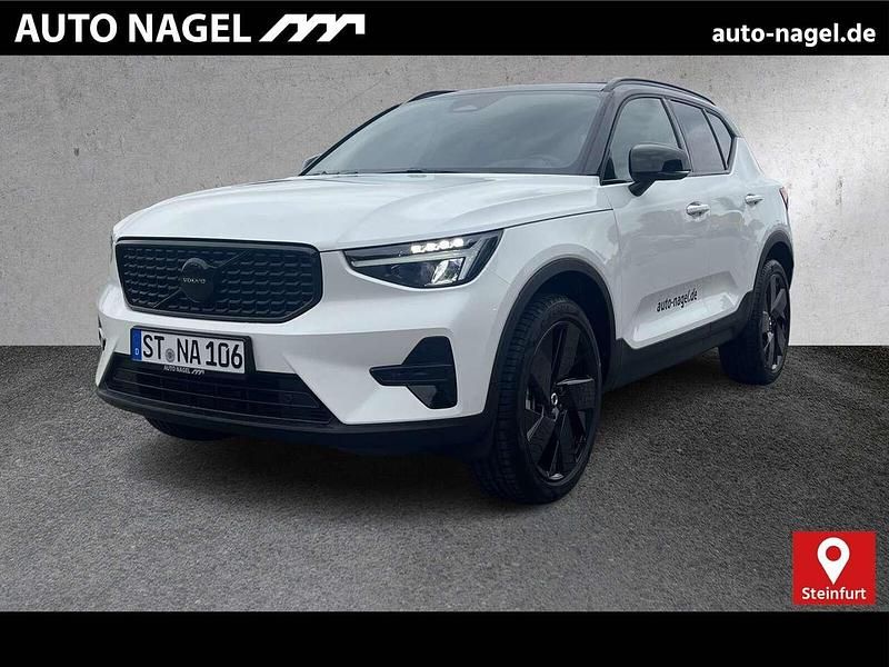 Crystal white / Gebraucht 2025 Volvo XC40 Plus SUV | 38.500 € (Fairer Preis) - Bild 1/4
