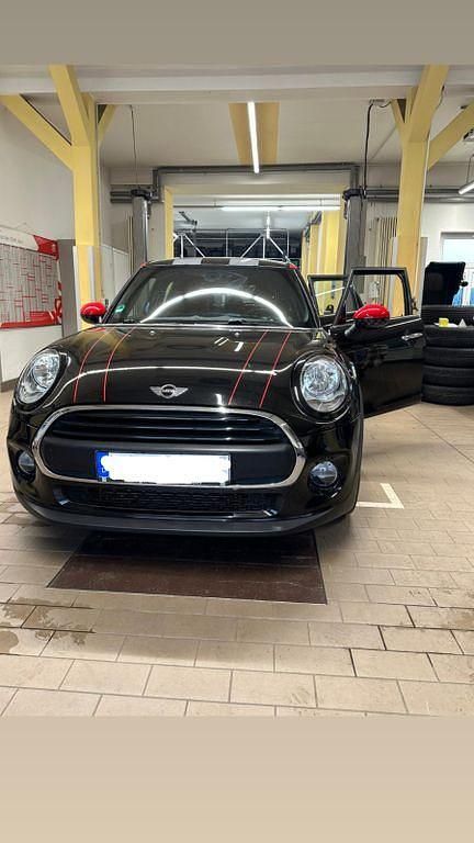 Schwarz Gebraucht 2016 Mini ONE Kleinwagen | 9.300 € (Fairer Preis) - Bild 1/4
