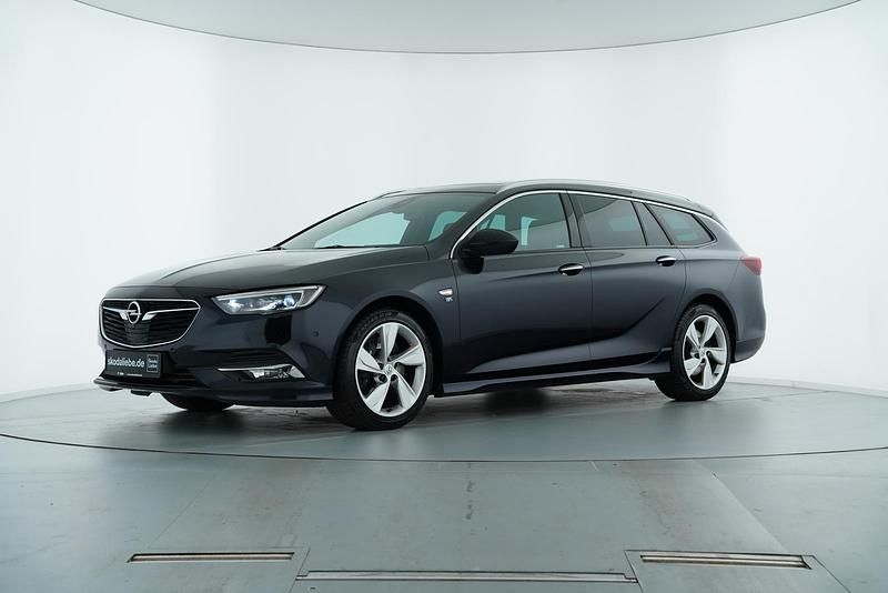Tiefsee blau Gebraucht 2017 Opel Insignia Business Kombi | 11.889 € (Superpreis) - Bild 1/4