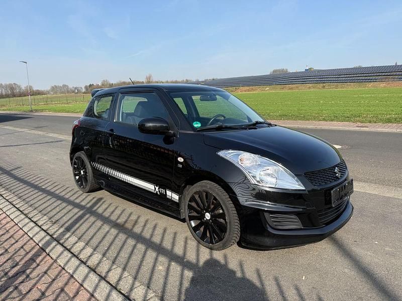 Gebraucht Suzuki Swift 94 PS (69 kW) 2013 Kleinwagen