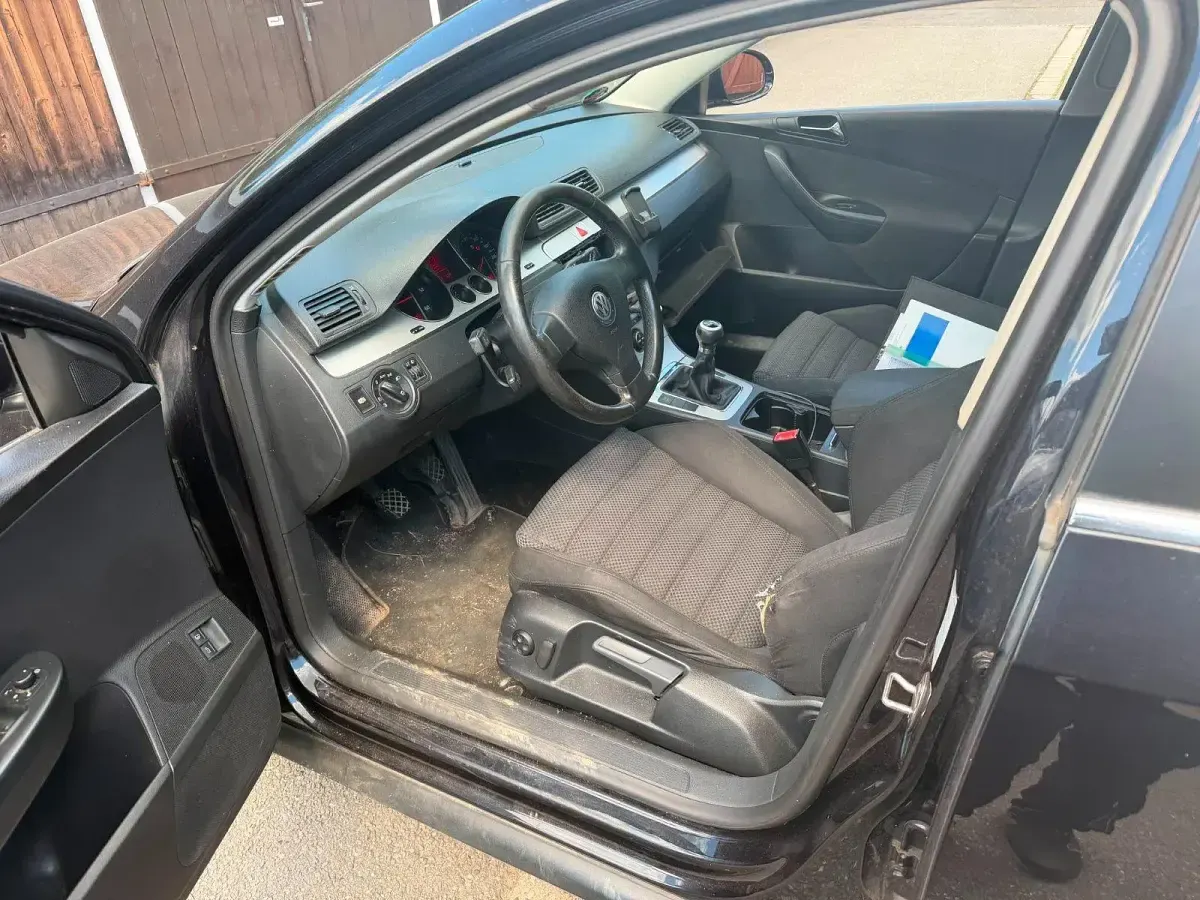 Gebraucht VW Passat 140 PS (102 kW) 2008 Schwarz Kombi