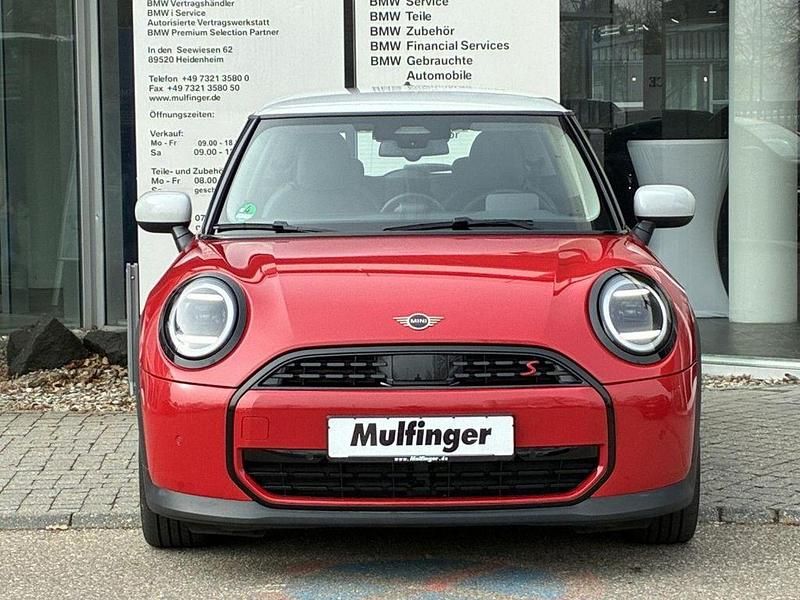 Gebraucht Mini Cooper S 204 PS (150 kW) 2024 Chili red Kleinwagen