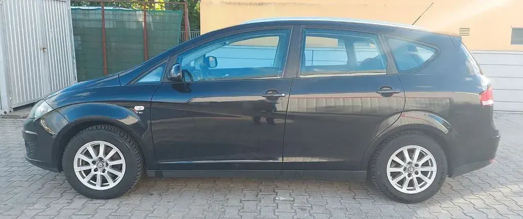 Gebraucht Seat Altea XL Stylance 125 PS (91 kW) 2010 Schwarz Van / Kleinbus