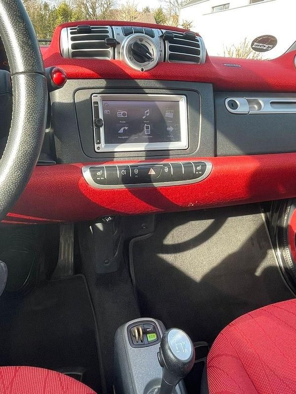 Gebraucht Smart ForTwo Coupé Passion 71 PS (52 kW) 2012 Weiß Coupé