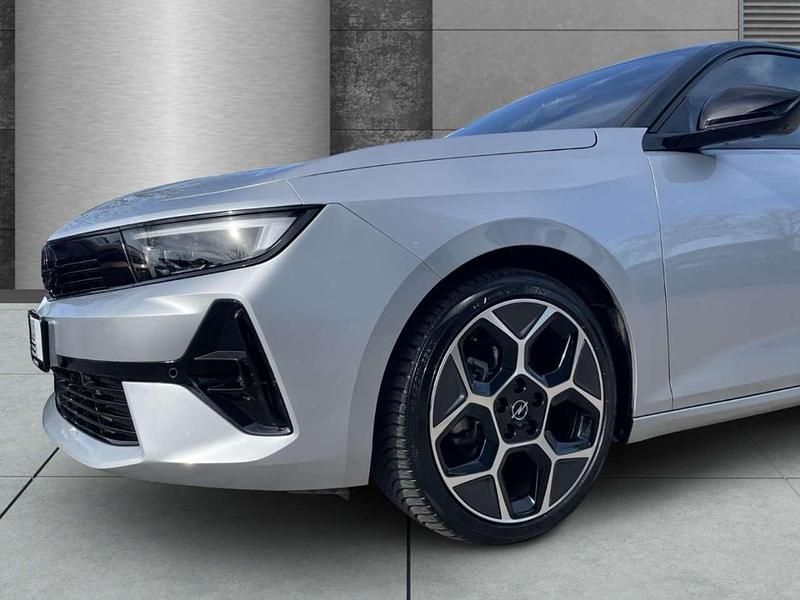 Gebraucht Opel Astra Ultimate 131 PS (96 kW) 2024 Grau/typ aussenverkleidung met Limousine