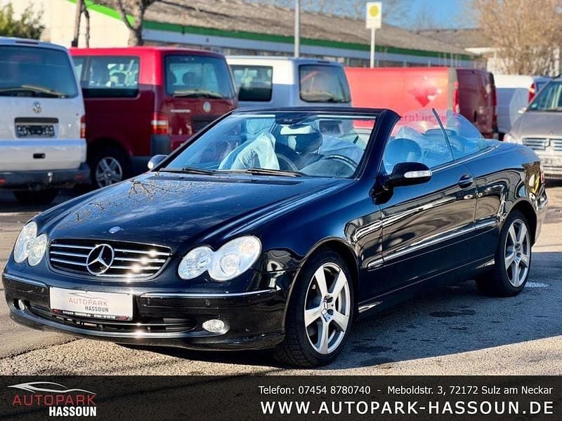 Gebraucht Mercedes CLK200 Avantgarde 163 PS (119 kW) 2004 Obsidianschwarz  lack Cabrio