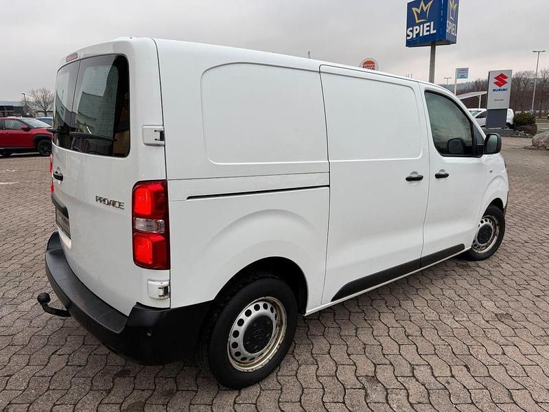 Gebraucht Toyota Proace Plus 122 PS (89 kW) 2019 Weiß Van / Kleinbus