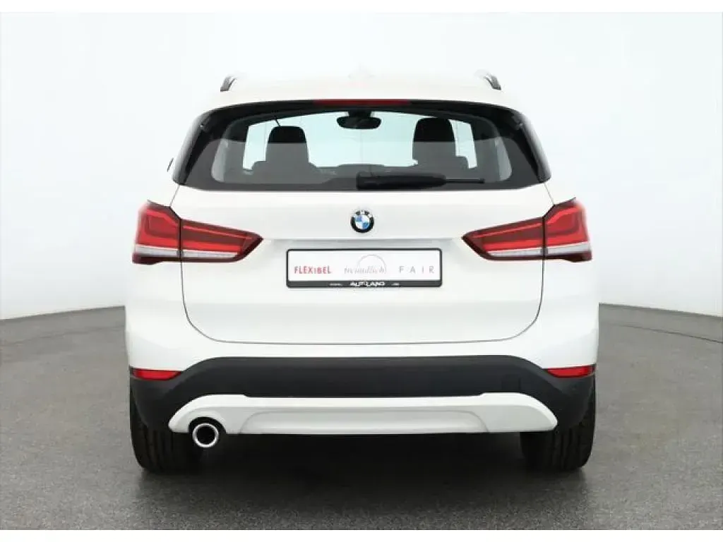 Gebraucht BMW X1 Advantage 136 PS (100 kW) 2021 Alpinweiss iii (metallic) SUV