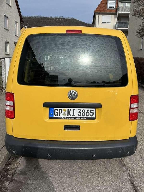 Gebraucht VW Caddy 102 PS (75 kW) 2012 Gelb Van / Kleinbus