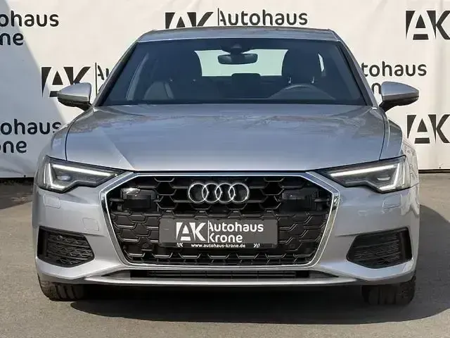 Używany Audi A6 S-Line 265 KM (194 kW) 2024 Srebrny Sedan/Limuzyna