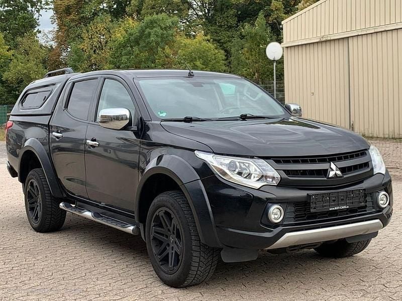 Schwarz Gebraucht 2017 Mitsubishi L200 Top Abholung | 18.290 € (Etwas zu teuer) - Bild 1/4