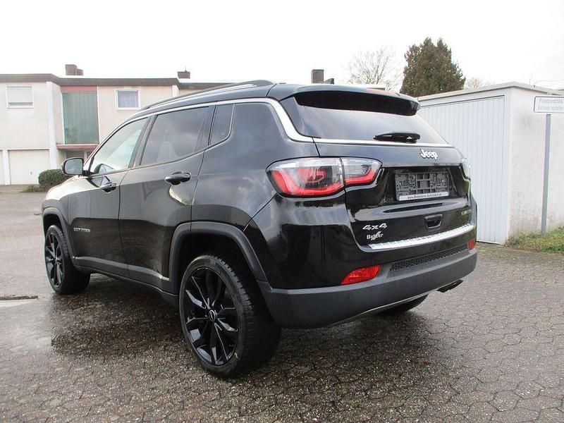 Gebraucht Jeep Compass Limited 170 PS (125 kW) 2020 Schwarz SUV