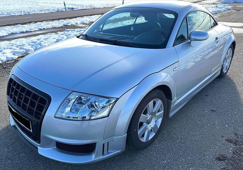 Gebraucht Audi TT Ambiente 150 PS (110 kW) 2003 Silber Coupé